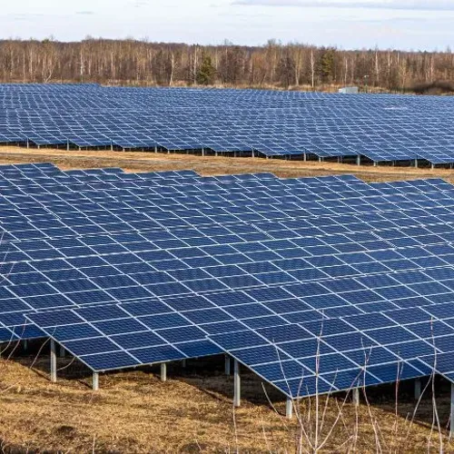Jaka powierzchnia jest potrzebna pod farmę fotowoltaiczną 1 MW?